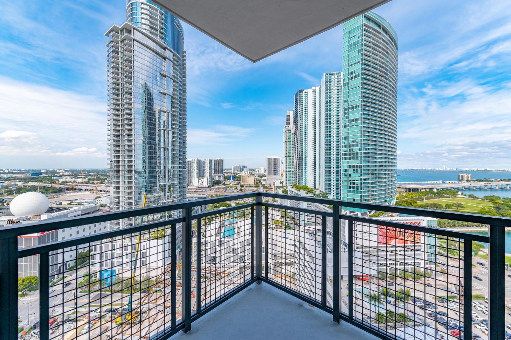 Global Luxury Suites Miami Worldcenter Quarto foto